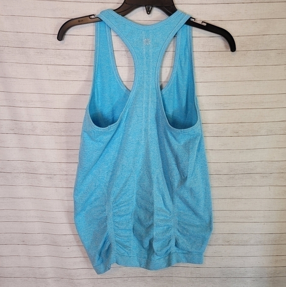 Athleta Fast Track Racerback Tank Top in Light Blue, sz Medium - Picture 5 of 8
